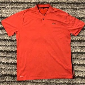 Nike Tiger Woods Polo Masters Red XL Collarless